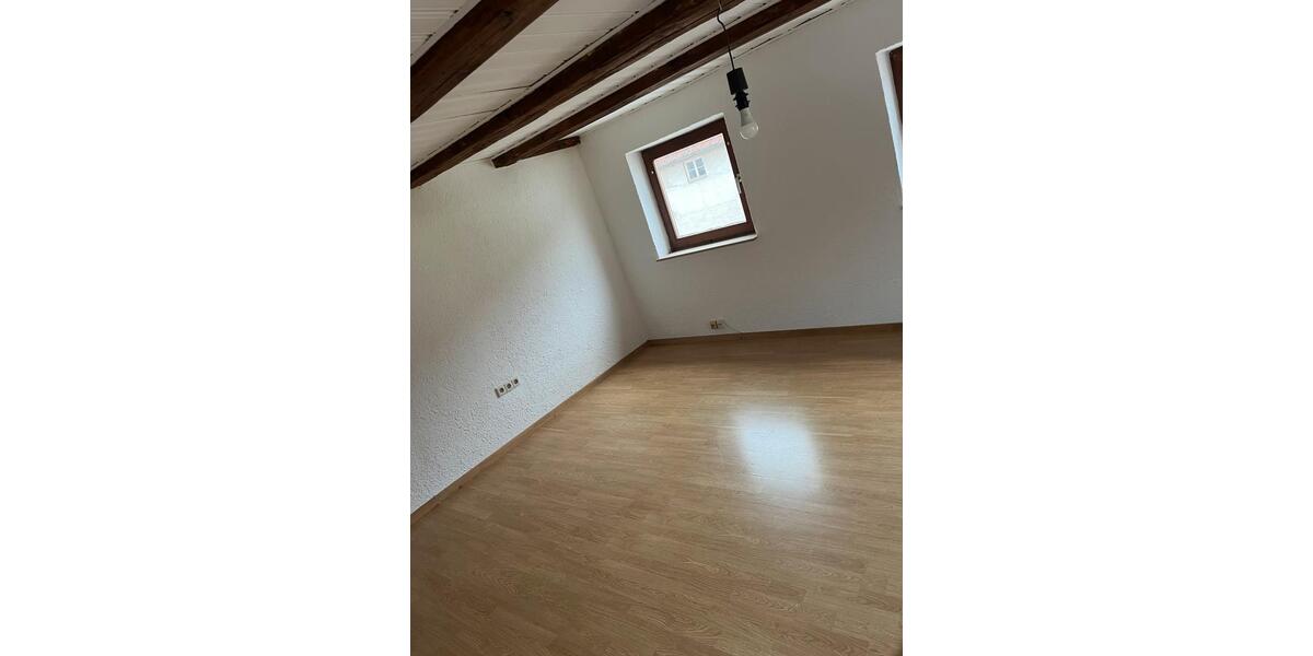 Etagenwohnung Breitenthal - 3 Zimmer, 65 m&sup2;, 800&euro; | Angebot:26706099
