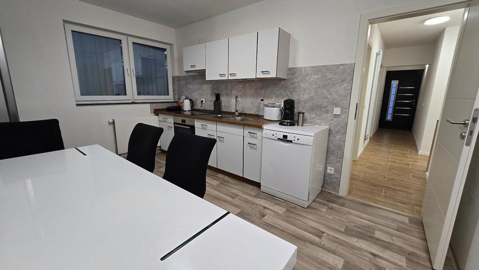 Wohnen auf Zeit Albstadt - 2 Zimmer, 68 m&sup2;, 1.500&euro; | Angebot:19789476