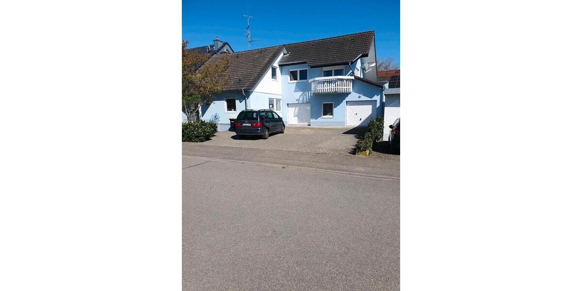 Einfamilienhaus Ihringen - 8 Zimmer, 214 m&sup2;, 1.700&euro; | Angebot:26051481
