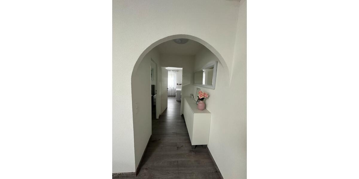 Etagenwohnung Bad Säckingen - 3 Zimmer, 85 m&sup2;, 1.250&euro; | Angebot:26535948