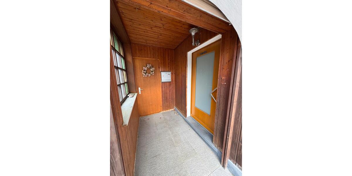 Einfamilienhaus Hennef (Sieg) - 4 Zimmer, 146 m&sup2;, 1.250&euro; | Angebot:25261333