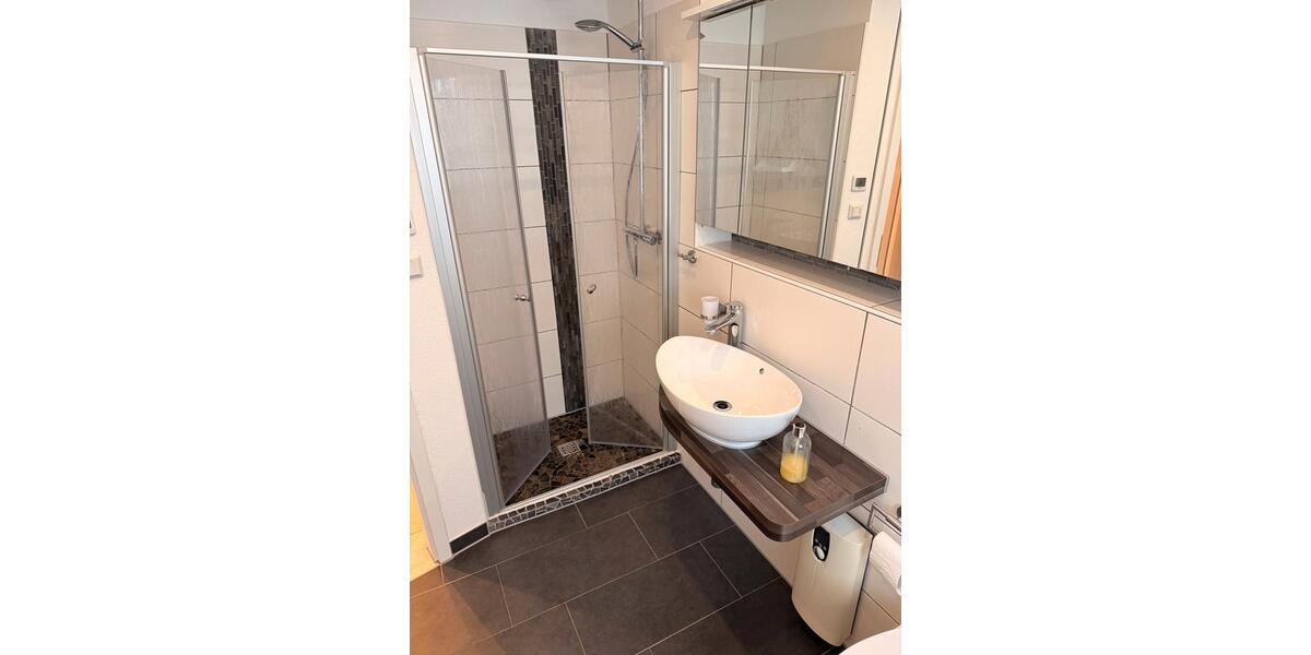 Erdgeschoßwohnung Odenthal - 3 Zimmer, 85 m&sup2;, 1.200&euro; | Angebot:26546049