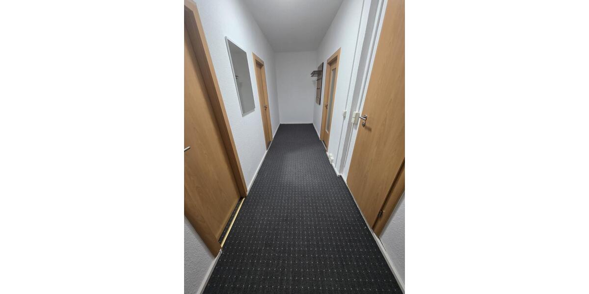 Wohnen auf Zeit Merseburg - 4 Zimmer, 72 m&sup2;, 35&euro; | Angebot:24478659