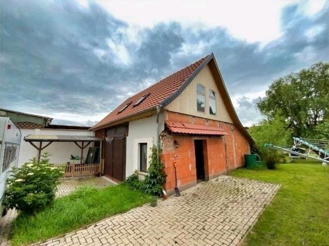Einfamilienhaus Tonna - 6 Zimmer, 180 m&sup2;, 1.300&euro; | Angebot:26039735
