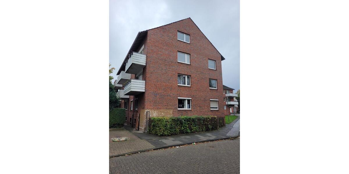 Dachgeschoßwohnung Wilhelmshaven - 3 Zimmer, 78 m&sup2;, 420&euro; | Angebot:25098506