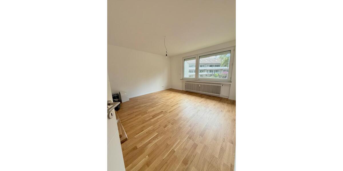 Etagenwohnung Wuppertal Lichtenplatz - 3 Zimmer, 100 m&sup2;, 1.490&euro; | Angebot:26578558