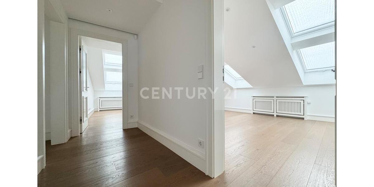 Stilvolle Altbauperle in bester Citylage 5 zimmer