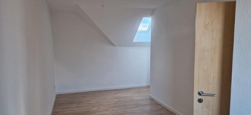 Etagenwohnung Koblenz Karthause - 3.5 Zimmer, 100 m&sup2;, 1.295&euro; | Angebot:26635141