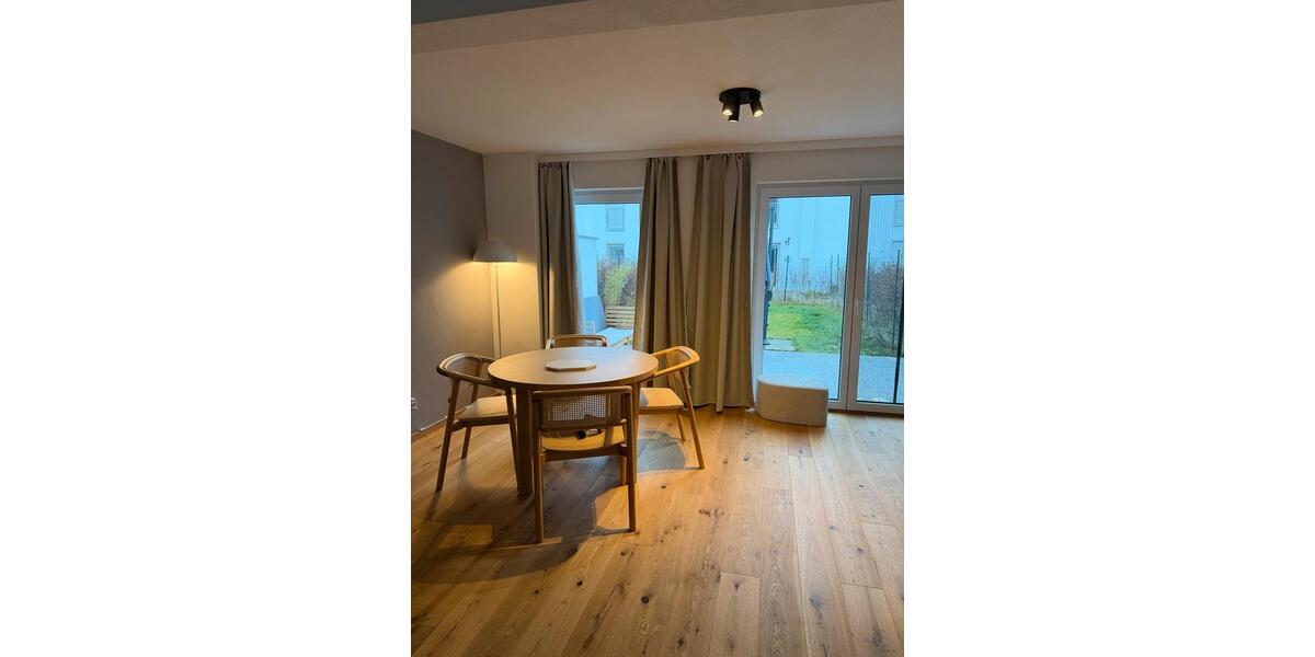 Reihenhaus mit gehobener Ausstattung und Garten 4 zimmer