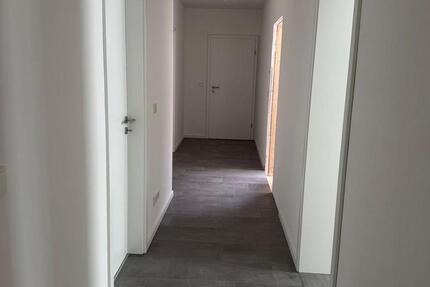 Wohnung Eisenach - 4 Zimmer, 100 m&sup2;, 930&euro; | Angebot:26705554