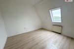 Dachgeschoßwohnung Aue-Bad Schlema Bad Schlema - 2 Zimmer, 64 m&sup2;, 378&euro; | Angebot:26478463