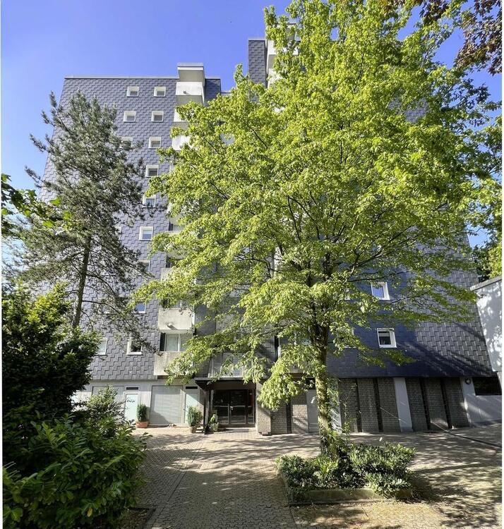 3-Zimmer-Wohnung in freistehendem Mehrfamilienhaus zimmer