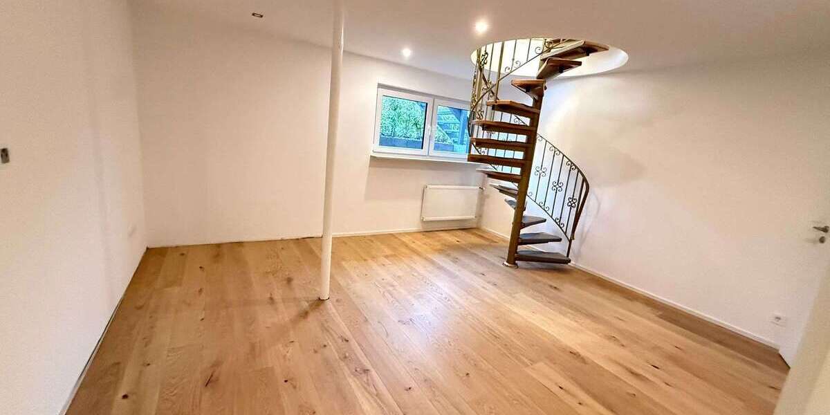 Etagenwohnung Riedrode Riedrode - 4 Zimmer, 170 m&sup2;, 1.750&euro; | Angebot:24715074