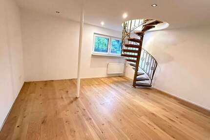 Wohnung Riedrode Riedrode - 4 Zimmer, 170 m&sup2;, 1.750&euro; | Angebot:24715074