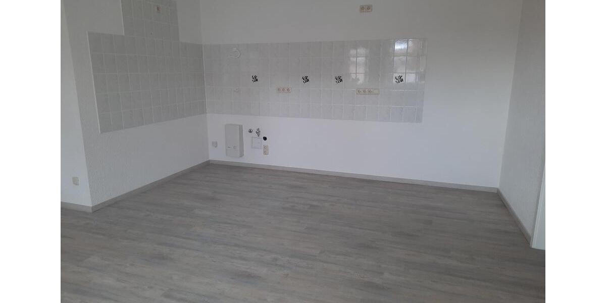 Dachgeschoßwohnung Köthen (Anhalt) - 3 Zimmer, 68 m&sup2;, 398&euro; | Angebot:24783856