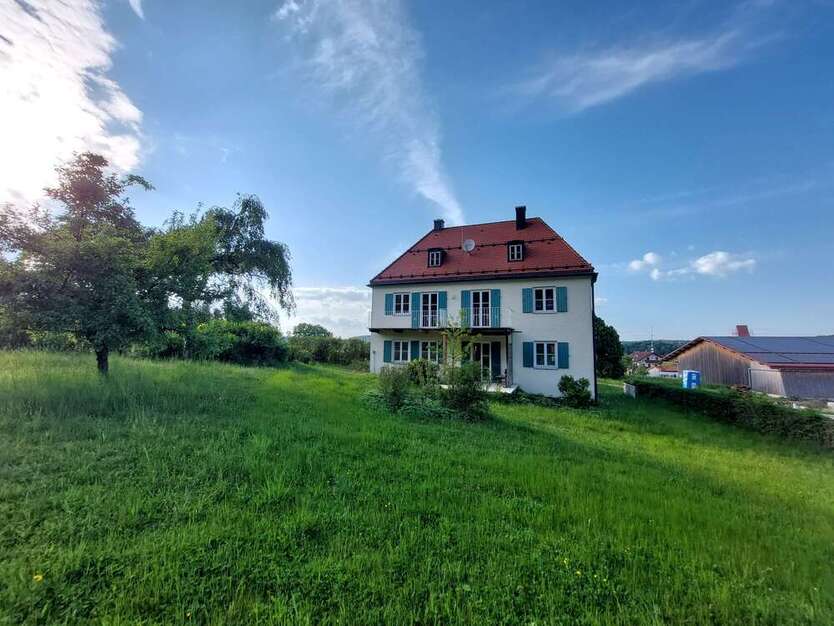 Haus zum Mieten in Ebersberg 1.671,98 € 159.54 m² 6 zimmer