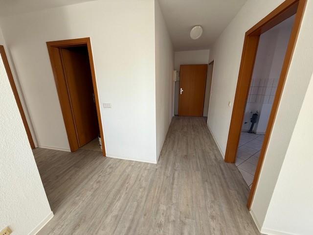 Dachgeschoßwohnung Wolmirstedt - 2 Zimmer, 63 m&sup2;, 388&euro; | Angebot:25800378