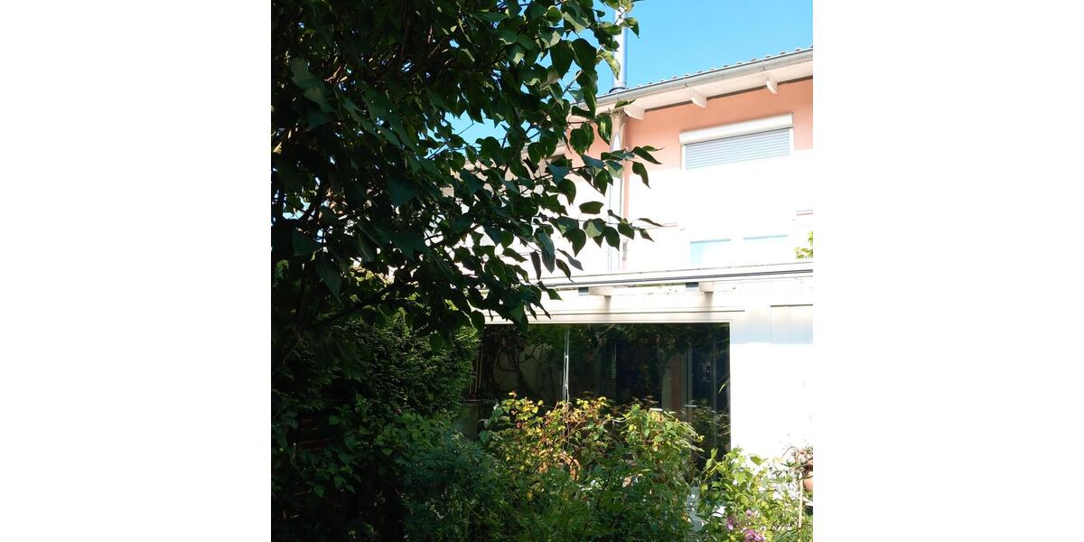 Reihenhaus Kaufering - 4 Zimmer, 124 m&sup2;, 1.990&euro; | Angebot:26417760