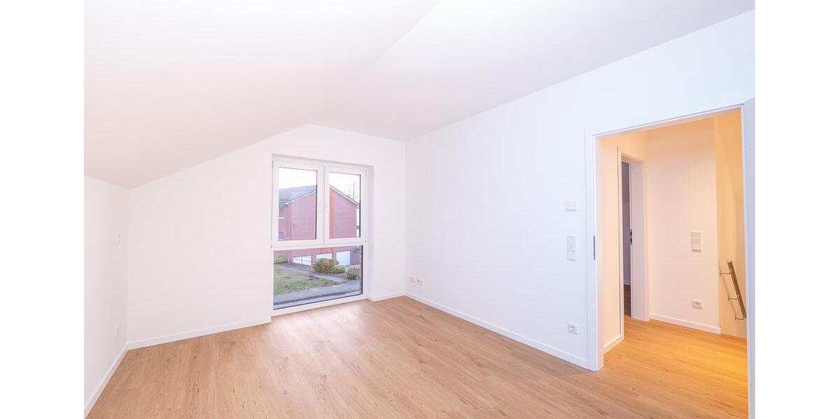Doppelhaushälfte Stade Altländer Viertel - 4 Zimmer, 108 m&sup2;, 1.715&euro; | Angebot:25568318