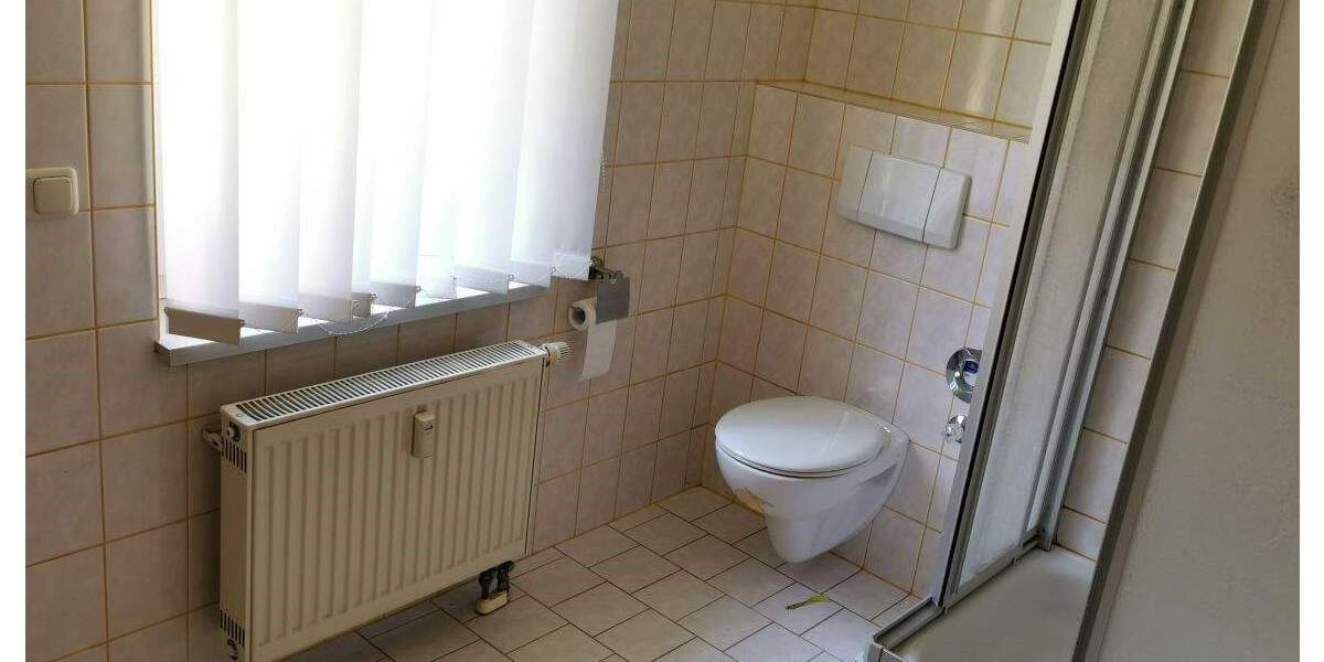 Etagenwohnung Hirschberg - 1 Zimmer, 40 m&sup2;, 240&euro; | Angebot:24385867