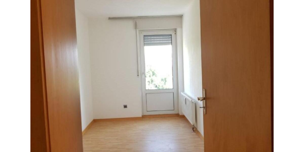 Wohnen auf Zeit Trier Feyen-Weismark - 4 Zimmer, 91 m&sup2;, 1.100&euro; | Angebot:24793195