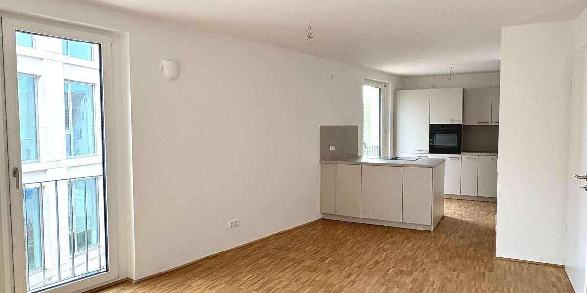 Etagenwohnung Leonberg - 3 Zimmer, 86 m&sup2;, 1.560&euro; | Angebot:25193796