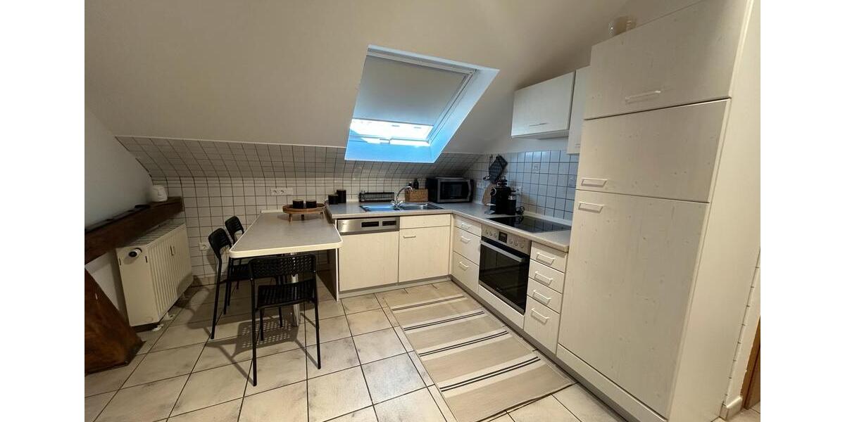 Dachgeschoßwohnung Schweinfurt Gartenstadt - 1.5 Zimmer, 50 m&sup2;, 700&euro; | Angebot:25875082