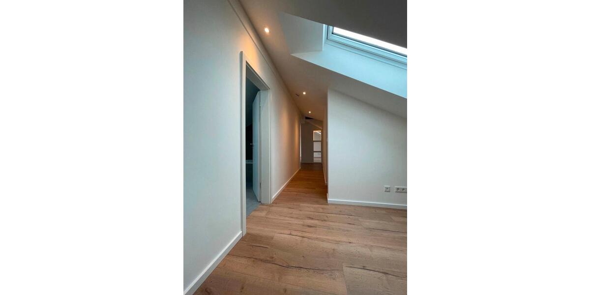 Dachgeschoßwohnung Vohburg an der Donau - 2.5 Zimmer, 78 m&sup2;, 1.000&euro; | Angebot:25148458