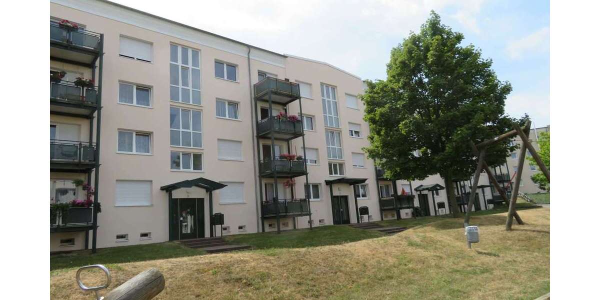 Etagenwohnung Naumburg/Saale Saale - 3 Zimmer, 68 m&sup2;, 450&euro; | Angebot:25569702