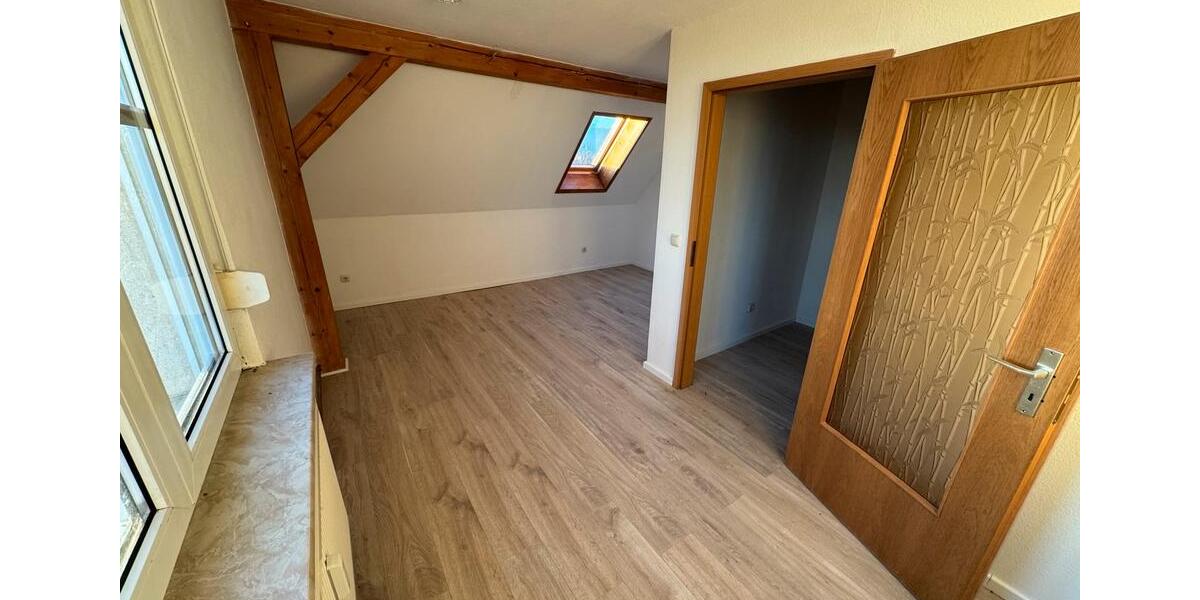 Maisonettenwohnung Sandersdorf-Brehna Glebitzsch - 1 Zimmer, 48 m&sup2;, 350&euro; | Angebot:27627768
