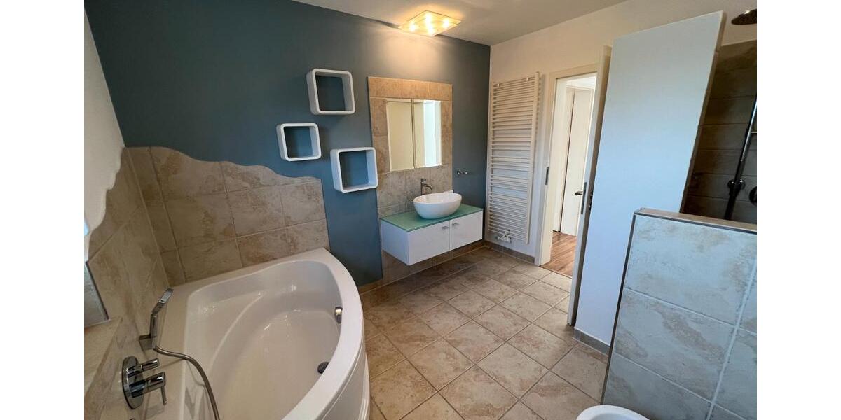 Etagenwohnung Velpke - 4.5 Zimmer, 147 m&sup2;, 1.240&euro; | Angebot:26406029