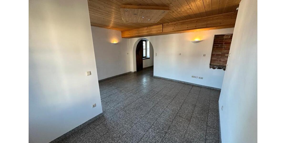 Hochparterre Amerang - 3 Zimmer, 70 m&sup2;, 1.000&euro; | Angebot:24582833
