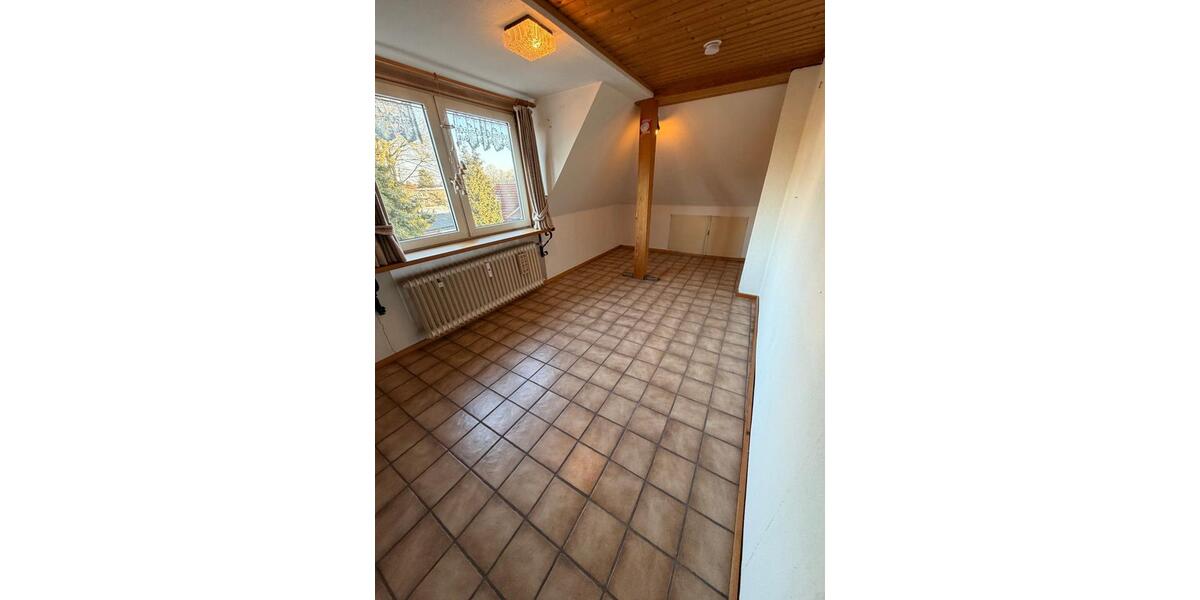 Dachgeschoßwohnung Bochum Eppendorf - 2 Zimmer, 55 m&sup2;, 565&euro; | Angebot:24741291