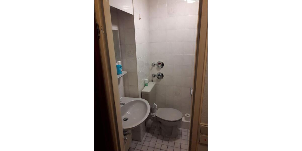 Erdgeschoßwohnung Mannheim Rheinau - 1 Zimmer, 22 m&sup2;, 370&euro; | Angebot:26620973
