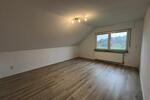 Dachgeschoßwohnung Porta Westfalica - 4 Zimmer, 85 m&sup2;, 700&euro; | Angebot:26621392