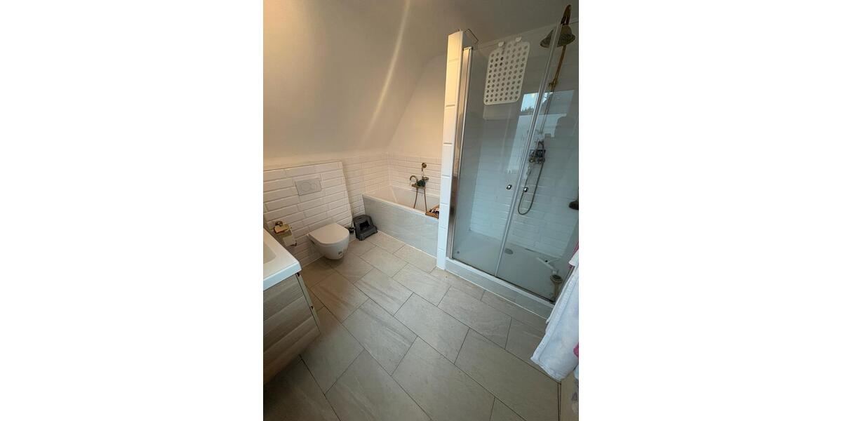Etagenwohnung Ritterhude - 3 Zimmer, 88 m&sup2;, 1.150&euro; | Angebot:26446947