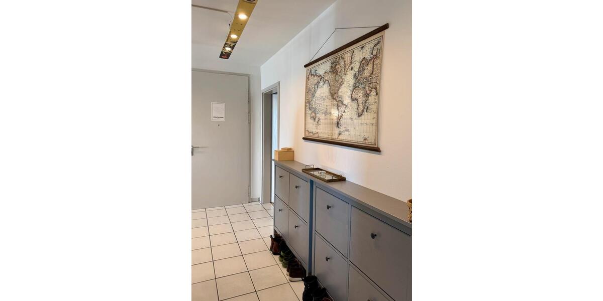 Dachgeschoßwohnung München Schwanthalerhöhe - 4 Zimmer, 109 m&sup2;, 2.950&euro; | Angebot:25764432