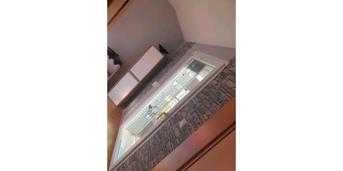 Einfamilienhaus Büdingen - 4 Zimmer, 130 m&sup2;, 1.100&euro; | Angebot:25128265