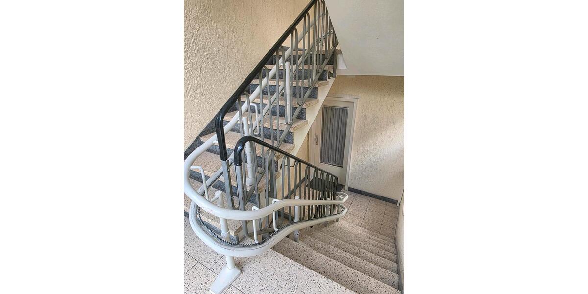 Etagenwohnung Lauffen am Neckar - 3 Zimmer, 75 m&sup2;, 990&euro; | Angebot:25233036