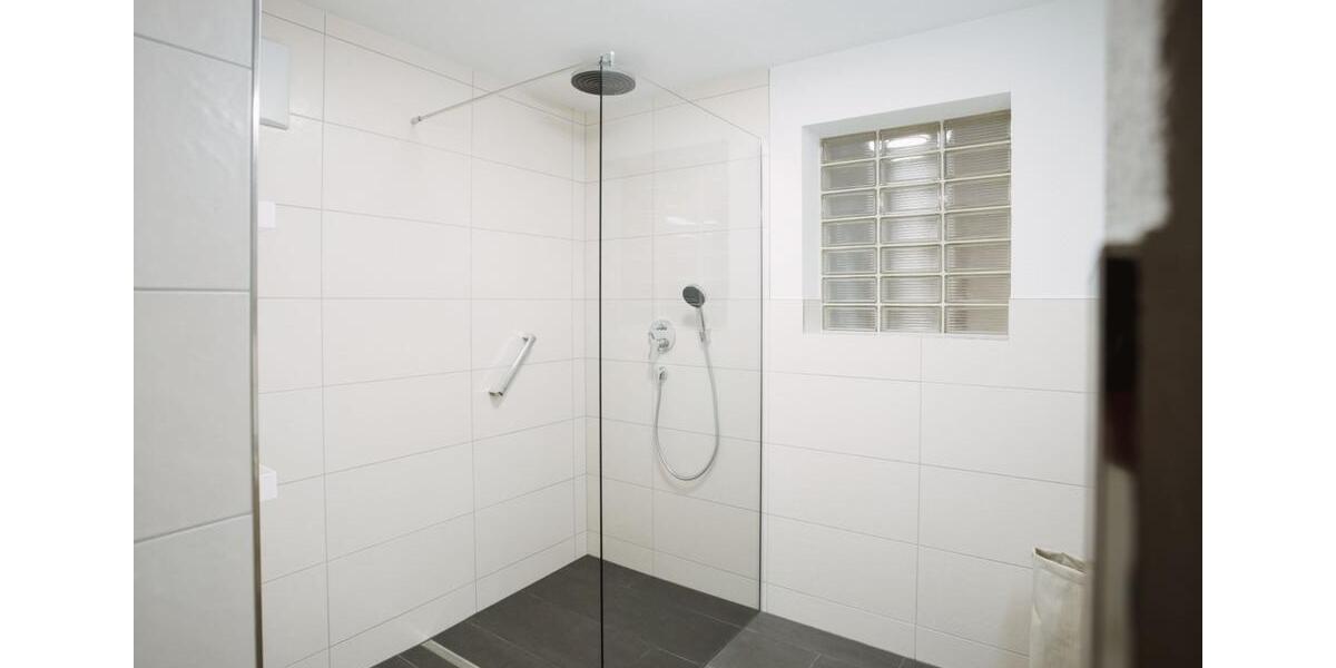 Erdgeschoßwohnung Bretzfeld - 3 Zimmer, 80 m&sup2;, 130&euro; | Angebot:25783423