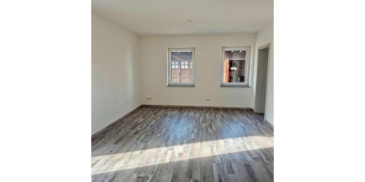 Erdgeschoßwohnung Reichenbach im Vogtland - 2 Zimmer, 58 m&sup2;, 530&euro; | Angebot:25418281