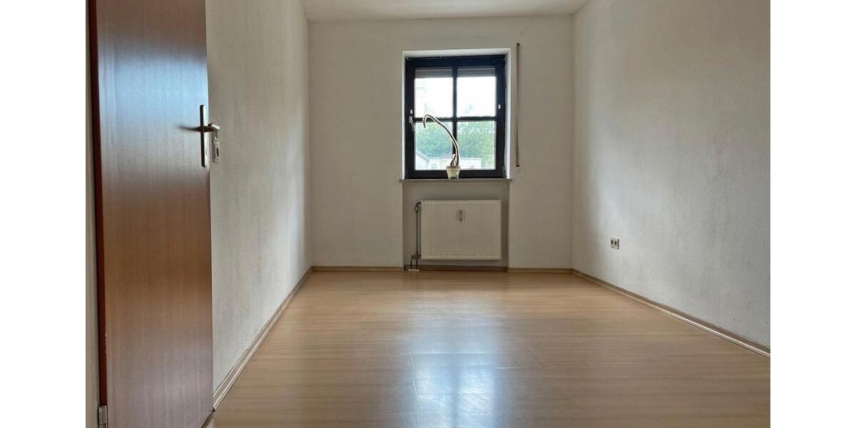 Etagenwohnung Tann - 2.5 Zimmer, 72 m&sup2;, 460&euro; | Angebot:26670896