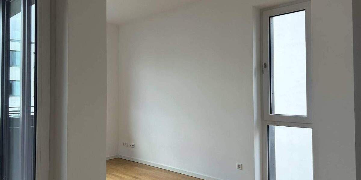 FAMILIEN AUFGEPASST: Modernes Reihenhaus mit 4,5 Zimmern, 2 Bädern, EBK, Terrasse, Keller u.v.m. in Hannover 4 zimmer