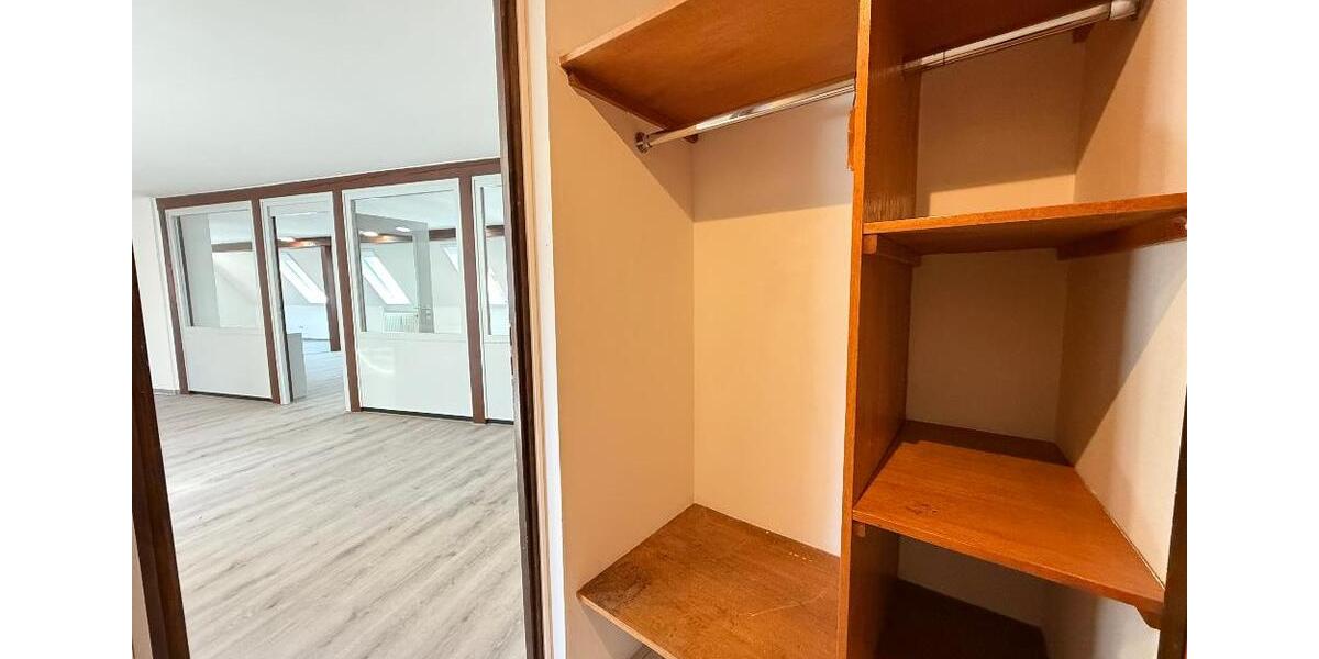 Gewerbeobjekt Happurg - 700&euro; | Angebot:22708185