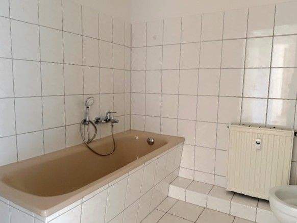 Etagenwohnung Güstrow - Schweriner Viertel Güstrow - 2 Zimmer, 68 m&sup2;, 480&euro; | Angebot:25096855