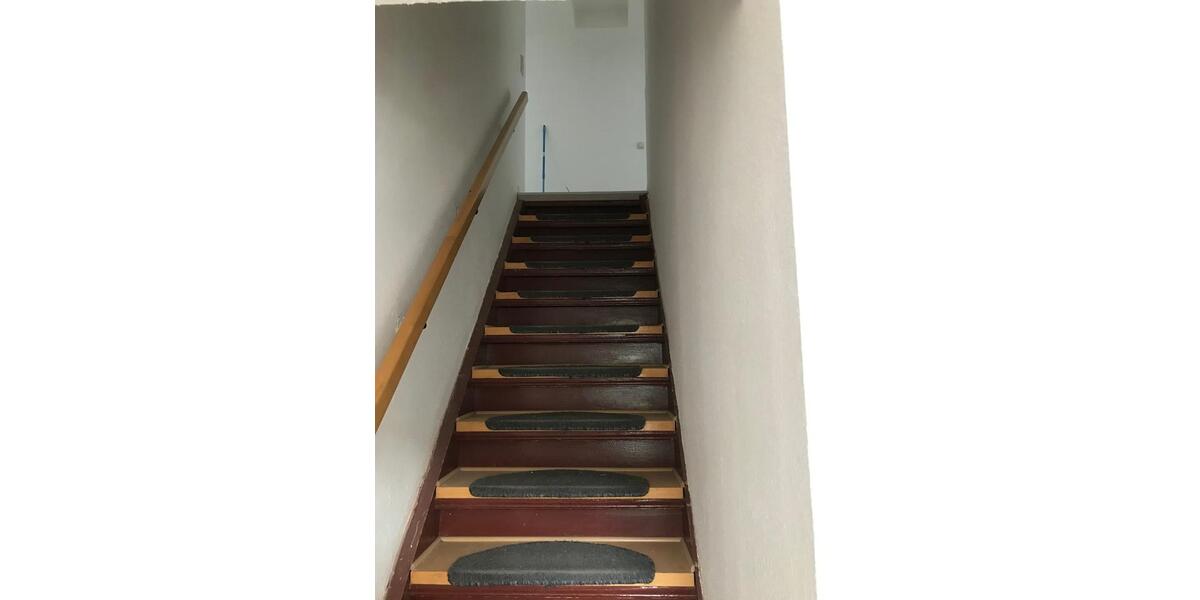 Dachgeschoßwohnung Burg - 3.5 Zimmer, 78 m&sup2;, 507&euro; | Angebot:26647186