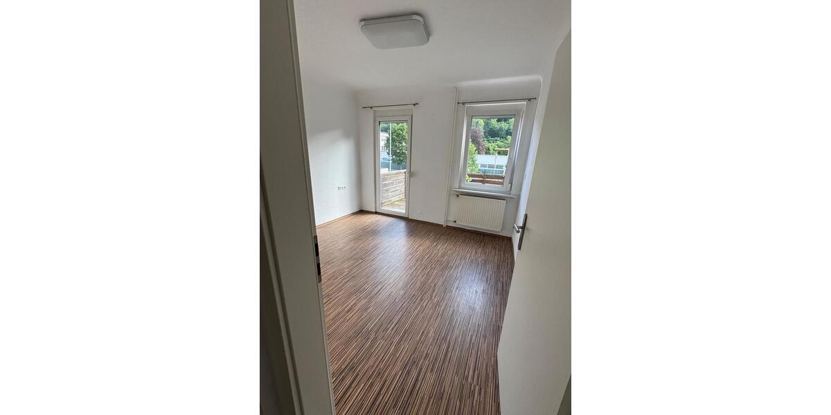 Etagenwohnung Albstadt - 3 Zimmer, 68 m&sup2;, 640&euro; | Angebot:26705354