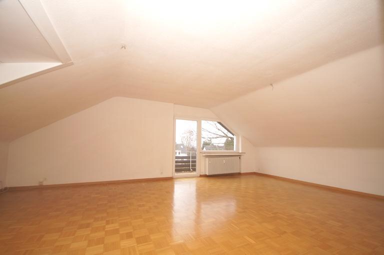 Dachgeschoßwohnung Montabaur - 3 Zimmer, 110 m&sup2;, 850&euro; | Angebot:23718166