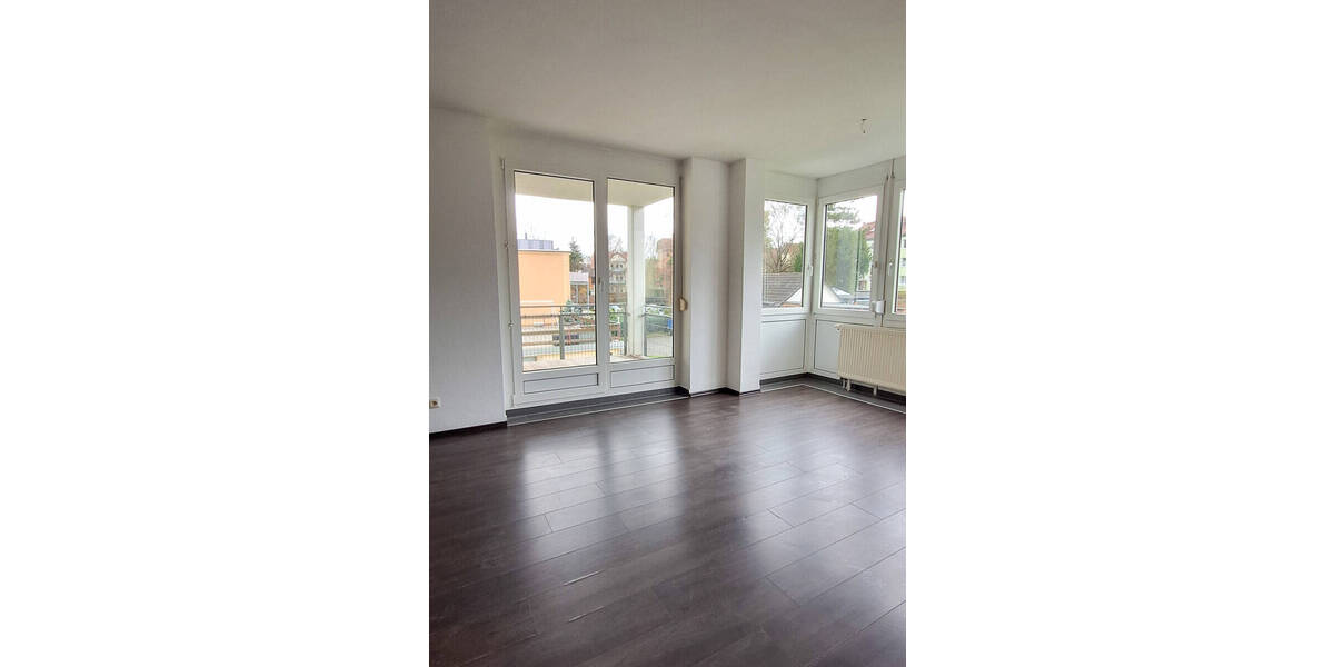 Etagenwohnung Saalfeld - 2 Zimmer, 92 m&sup2;, 690&euro; | Angebot:26486199