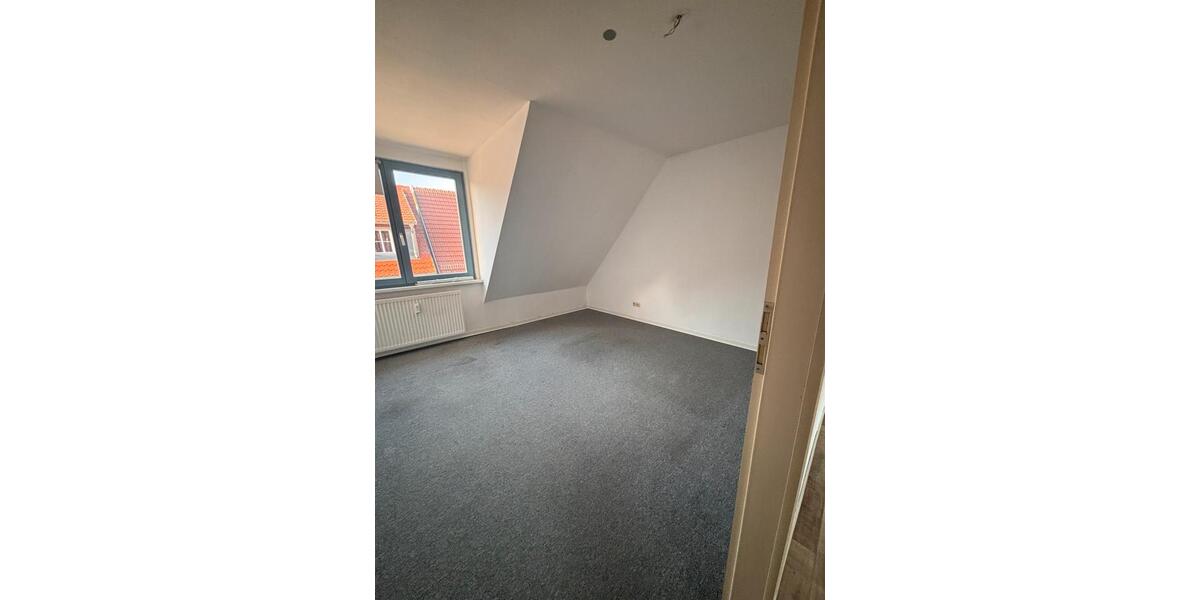 Etagenwohnung Penzlin - 2.5 Zimmer, 60 m&sup2;, 430&euro; | Angebot:25310755